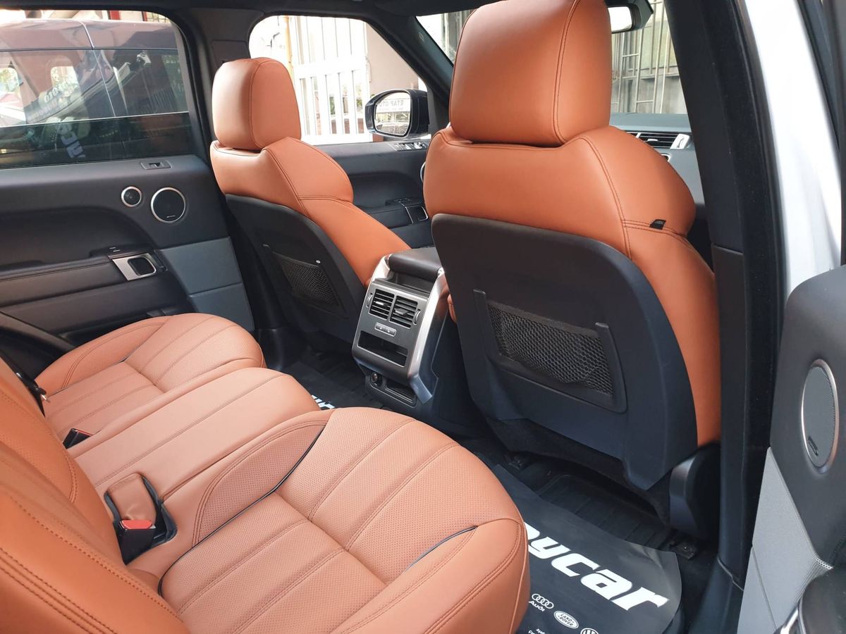Range Rover Sport, Taba delikli deri, arka koltuk